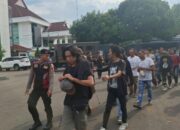 Polisi Tangkap 23 Preman Berkedok Jukir Liar di Bogor, Sita Uang Pungli dan Miras