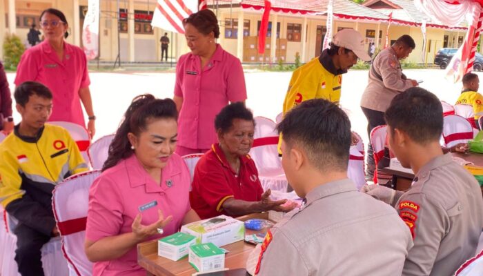 Polda Papua Barat Daya Gelar Bakti Kesehatan, 150 Warga Ikuti Pemeriksaan Gratis dan 100 Personel Donorkan Darah