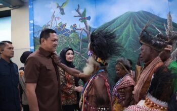 Brigjen Pol. Hengki Haryadi Tiba di Sorong, Disambut Wakapolda dan Forkopimda